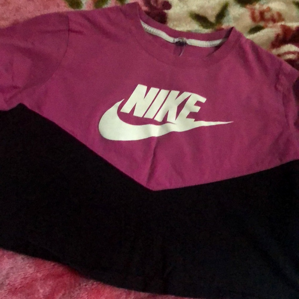 Nike Top